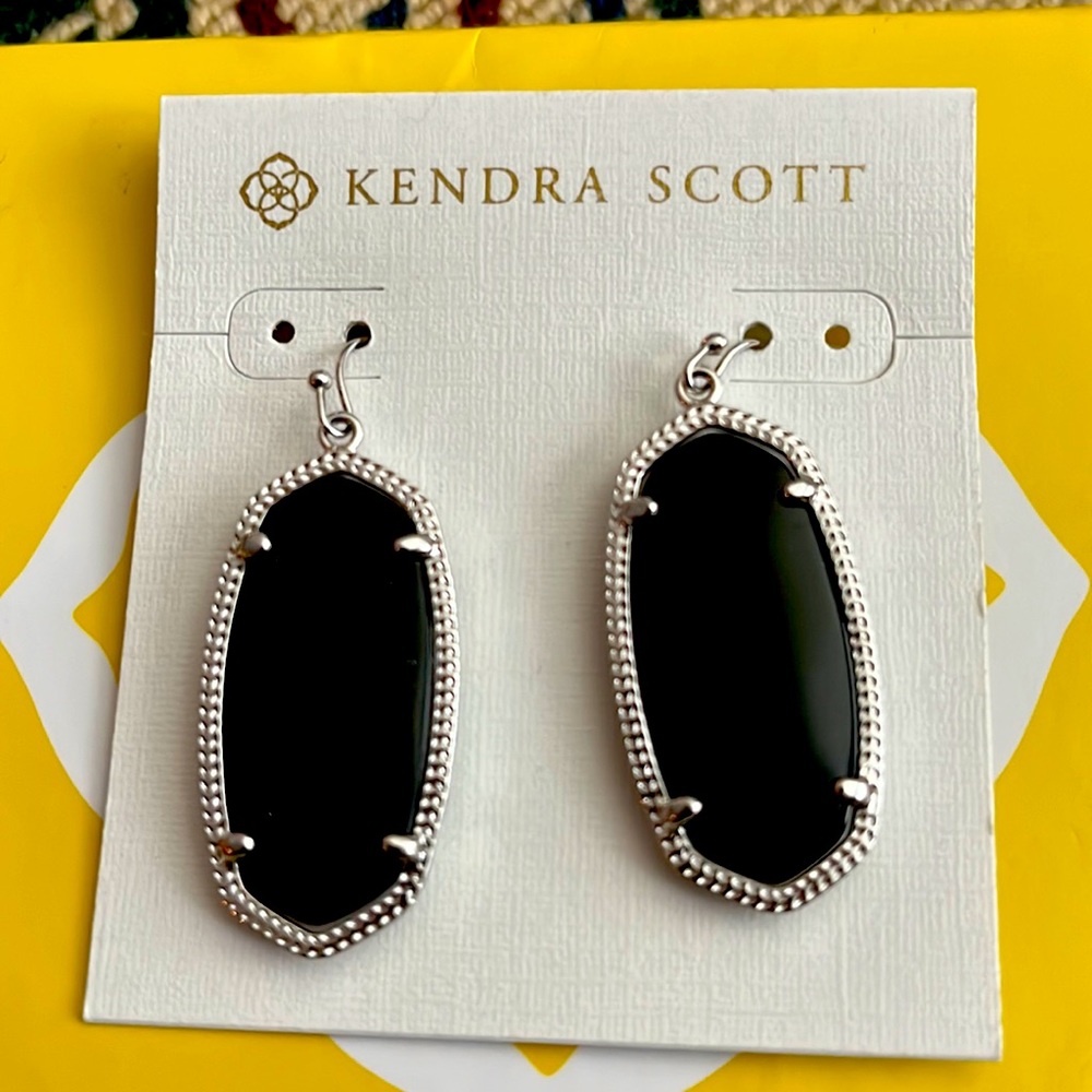 Brand new pair of Kendra Scott black earrings